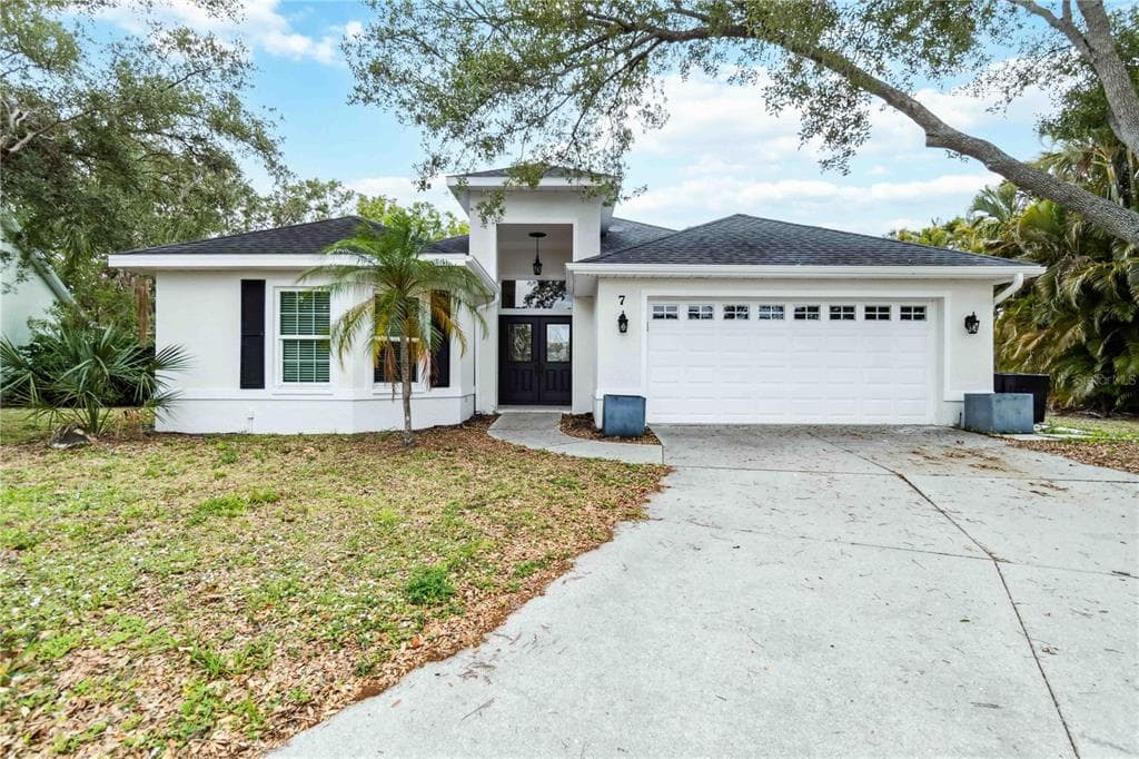 7 ARBOR OAKS DRIVE SARASOTA, FL 34232