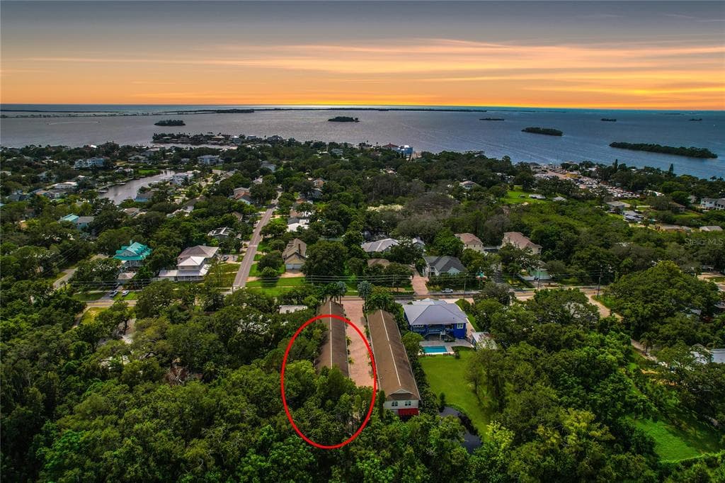 276 ORANGE STREET PALM HARBOR, FL 34683