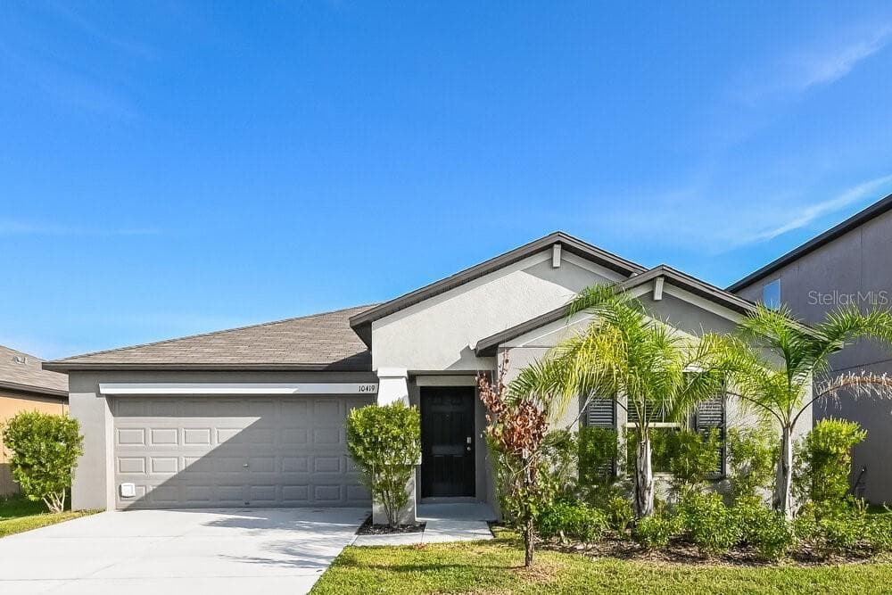 10419 CARLOWAY HILLS DRIVE WIMAUMA, FL 33598