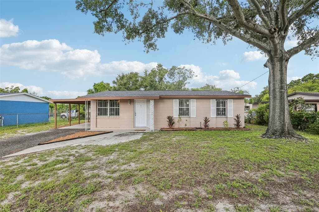 3212 N 44TH STREET TAMPA, FL 33605