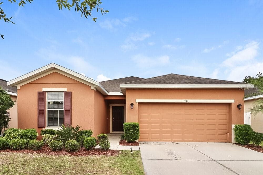 1133 LAUREN MANOR LOOP RUSKIN, FL 33570