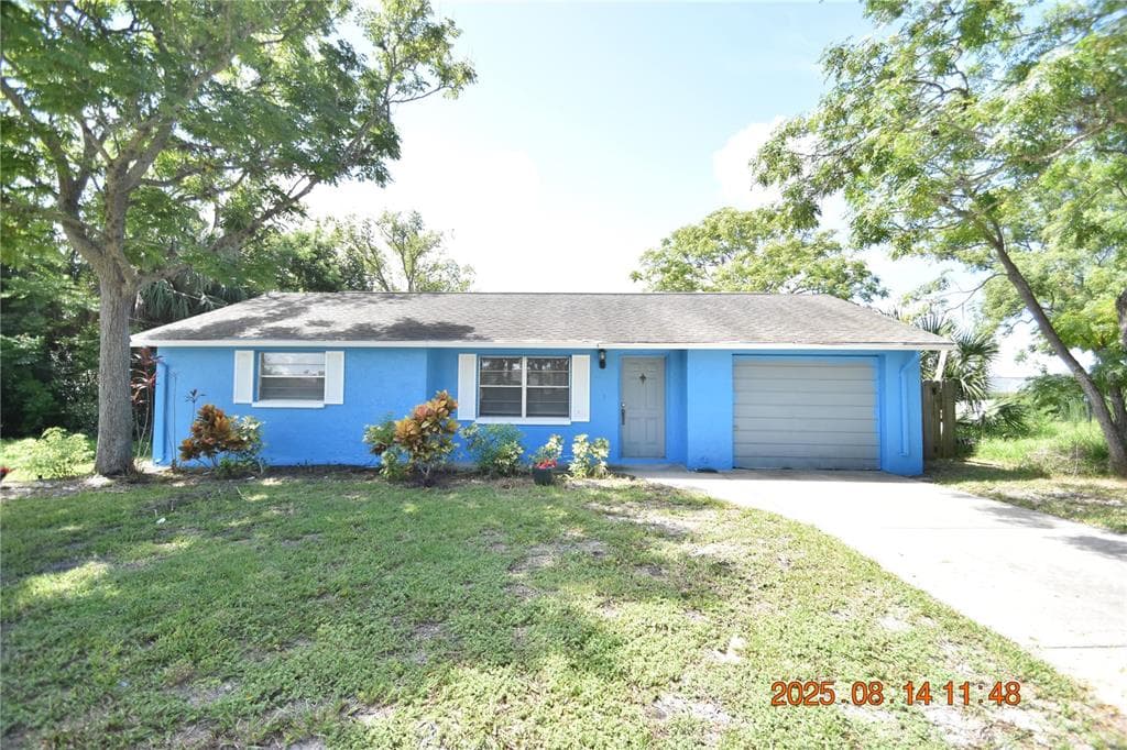 8522 LONGBOAT LANE HUDSON, FL 34667