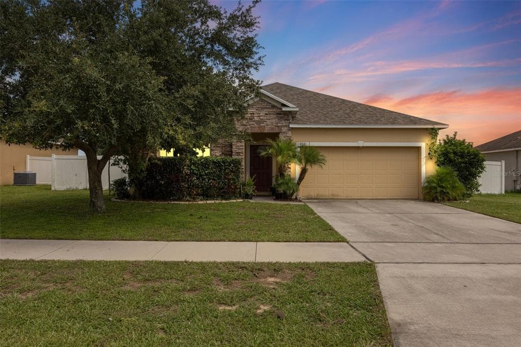 3312 LYNROCK AVENUE DUNDEE, FL 33838