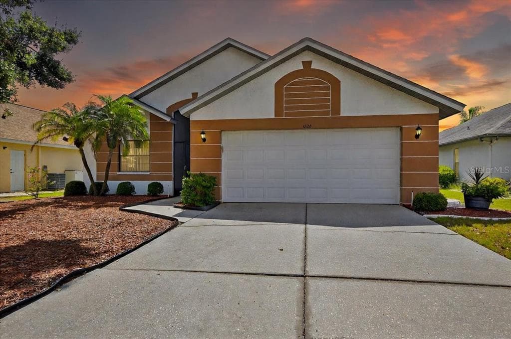 1828 E DEL WEBB BOULEVARD SUN CITY CENTER, FL 33573