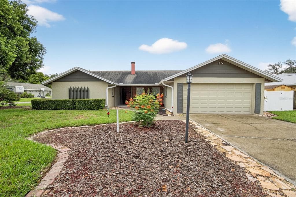 102 FOXWOOD DRIVE BRANDON, FL 33510
