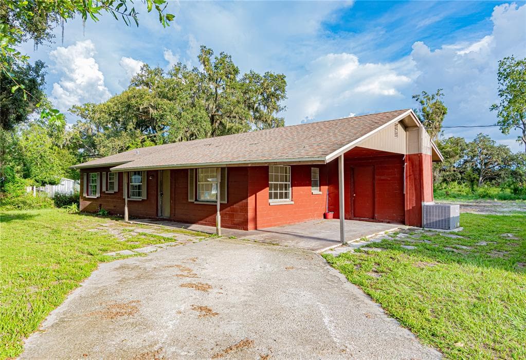 7040 GLORY ROAD ZEPHYRHILLS, FL 33540