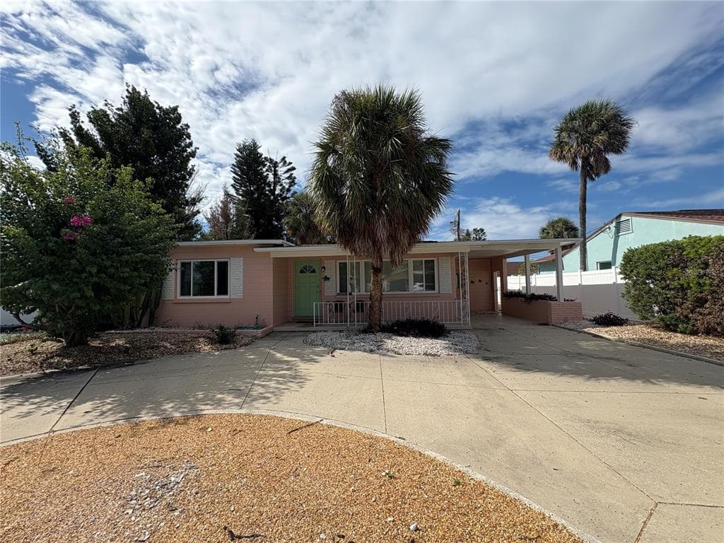 353 81ST AVE ST PETE BEACH, FL 33706