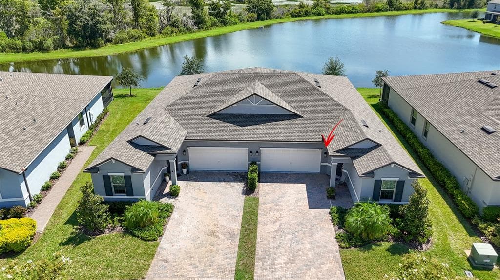 9776 CAMPANULA COURT LAND O LAKES, FL 34637