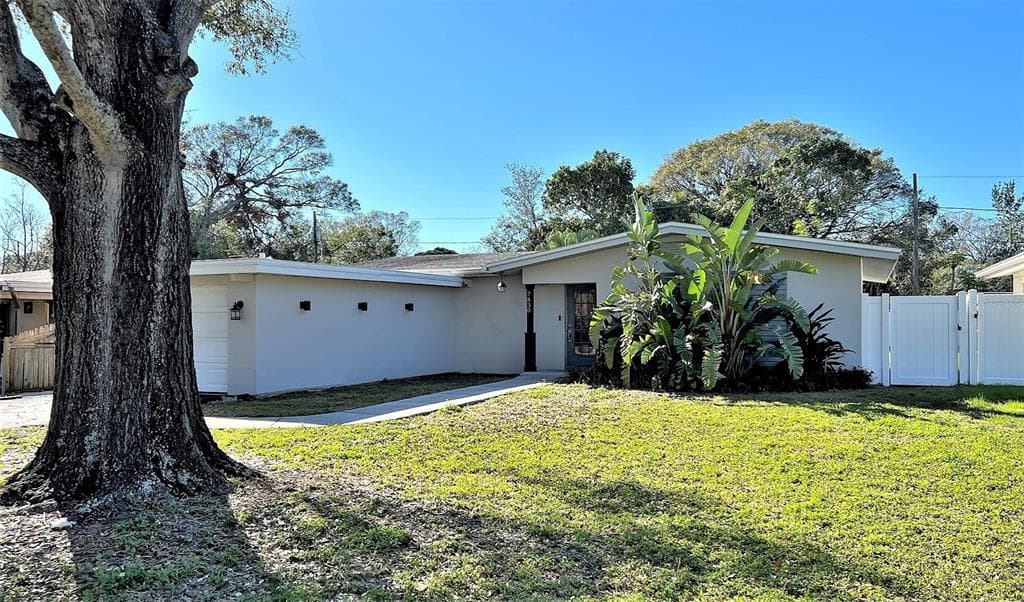 7830 46TH WAY N PINELLAS PARK, FL 33781