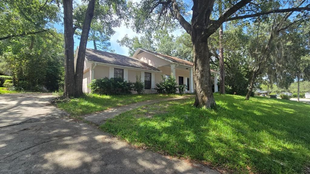 216 THISTLEWOOD CIRCLE LONGWOOD, FL 32779
