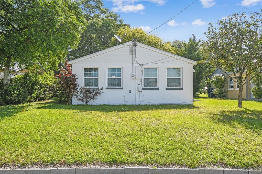 227 MCKEAN STREET AUBURNDALE, FL 33823