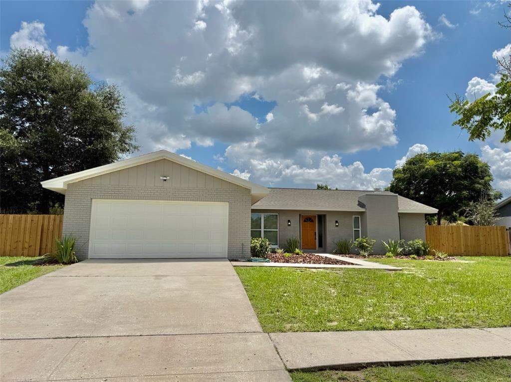 1803 GREEN LAWN STREET BRANDON, FL 33511