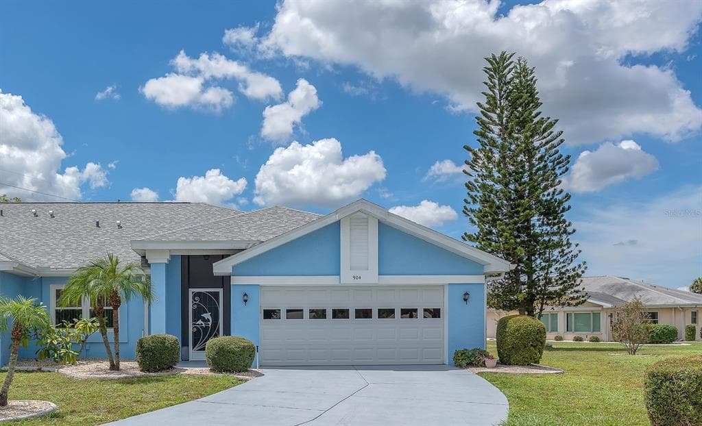 904 SUN KEY COURT SUN CITY CENTER, FL 33573