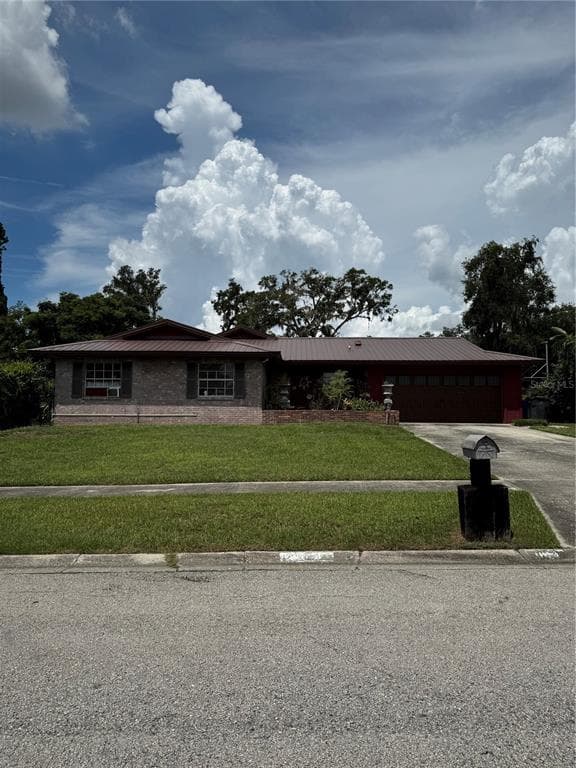 904 CHECK PLACE SEFFNER, FL 33584