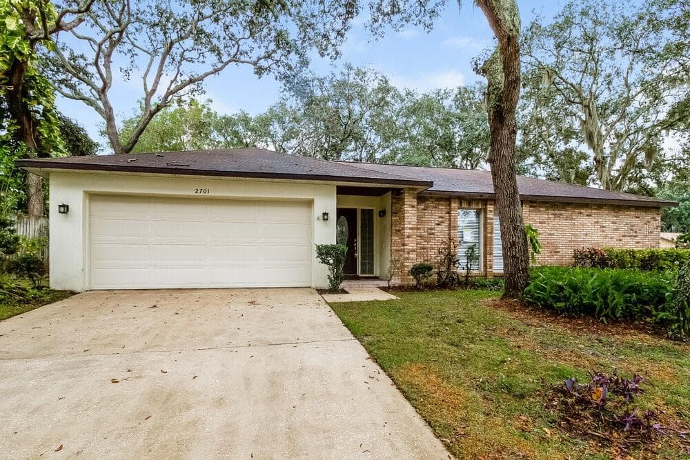 2701 KINNON DRIVE ORLANDO, FL 32817