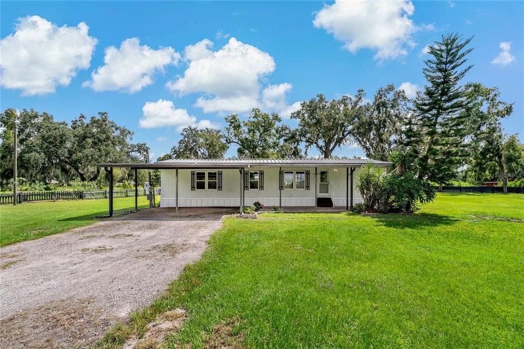 4602 PLATT ROAD PLANT CITY, FL 33565