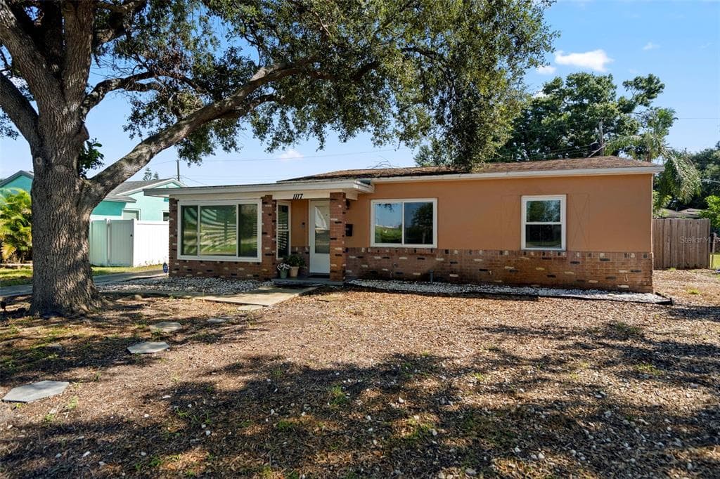 1117 TYRONE BOULEVARD N ST PETERSBURG, FL 33710