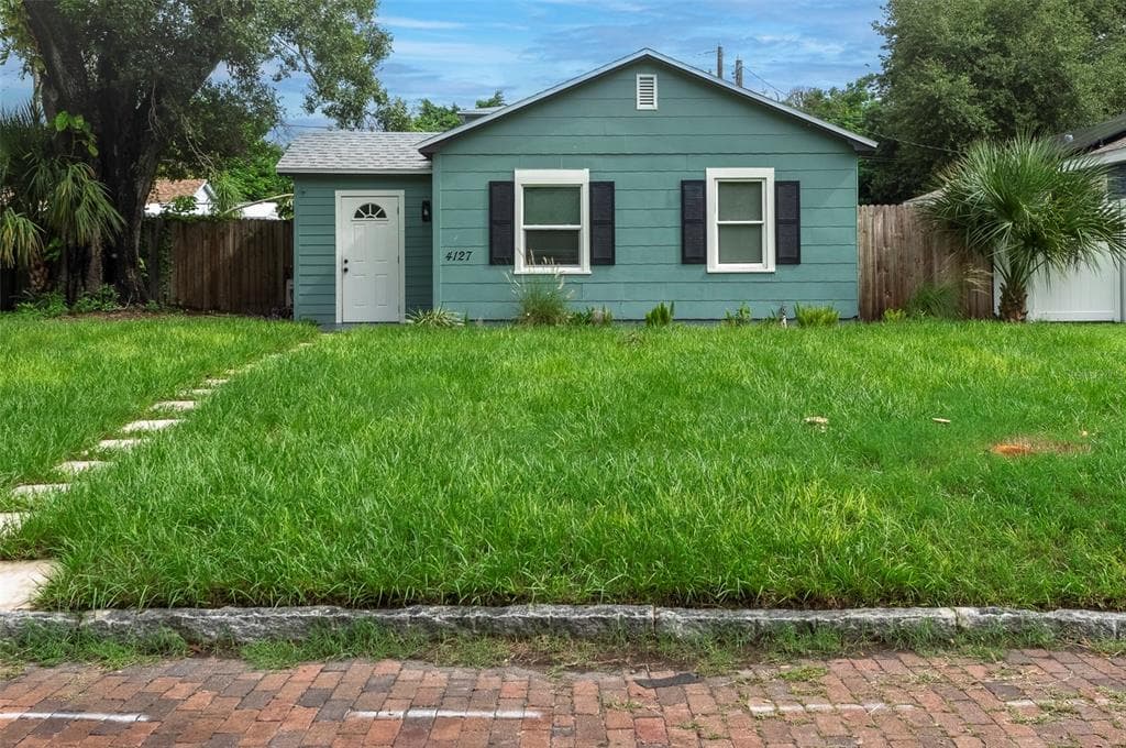 4127 3RD AVENUE N ST PETERSBURG, FL 33713
