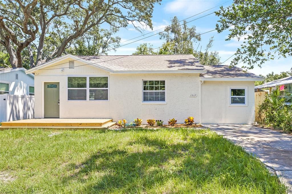 1517 SCRANTON AVENUE CLEARWATER, FL 33756