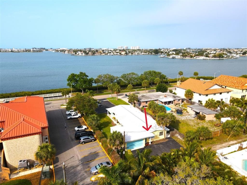7057 SUNSET DRIVE S UNIT 4 SOUTH PASADENA, FL 33707