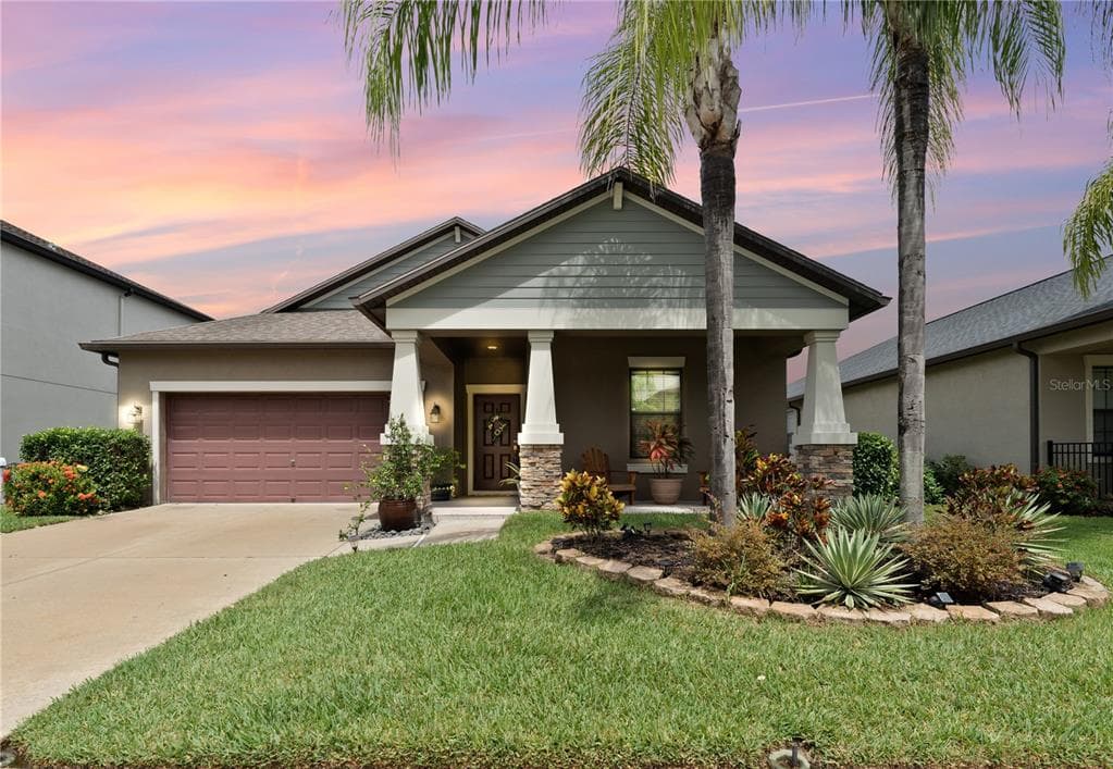 19165 TAVISTON DRIVE LAND O LAKES, FL 34638