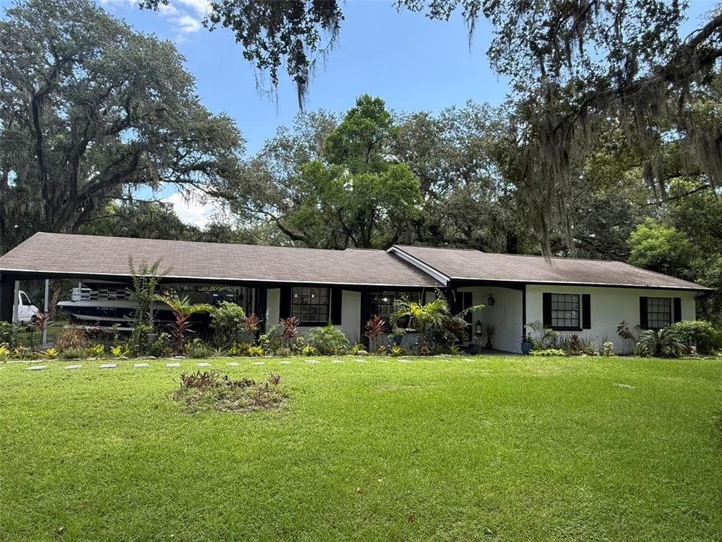 6118 CARLA CIRCLE LAKELAND, FL 33811