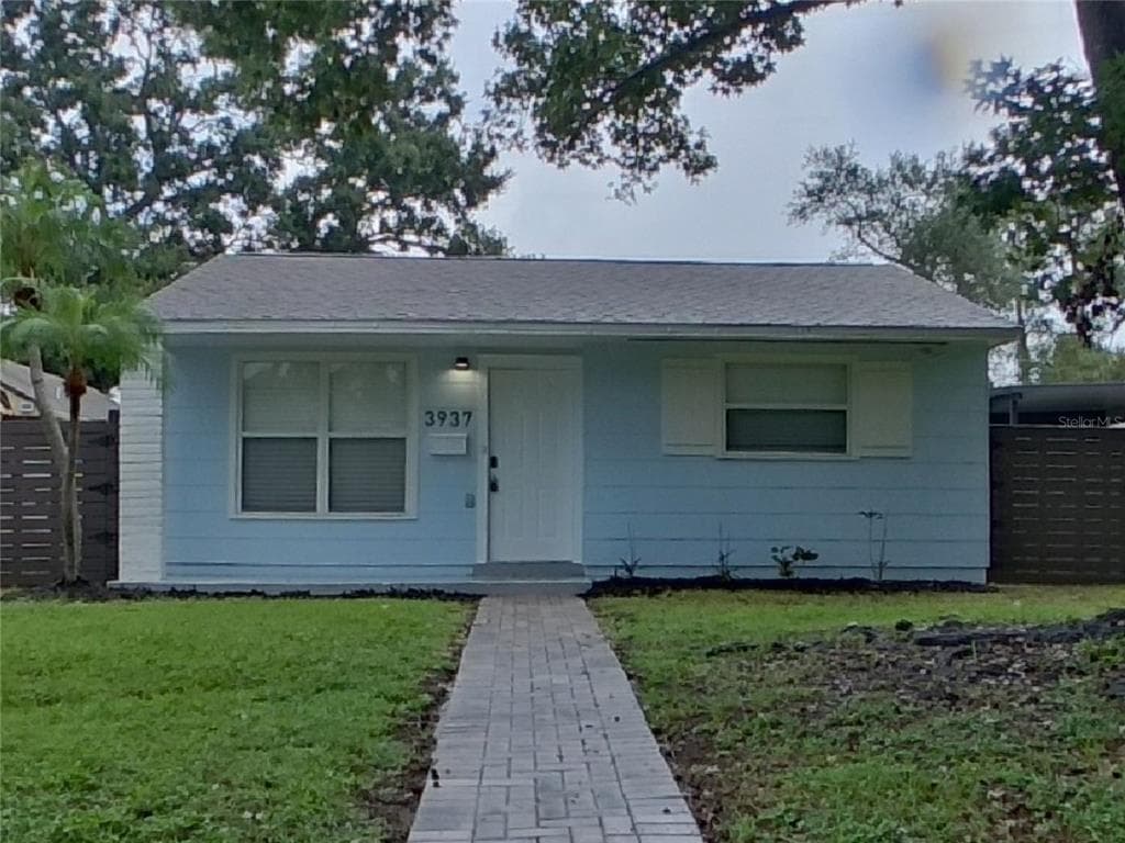 3937 DARTMOUTH AVENUE N ST PETERSBURG, FL 33713