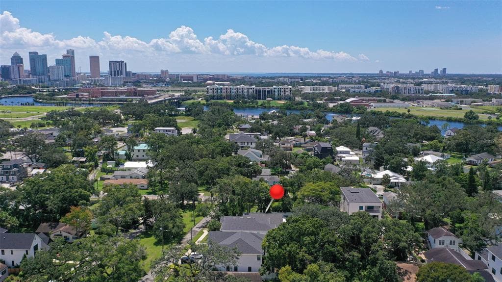 2404 N GLENWOOD DRIVE TAMPA, FL 33602