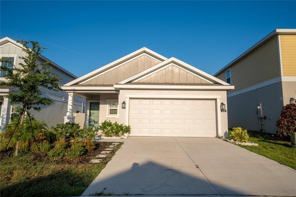 336 LOCH COURT DAVENPORT, FL 33837
