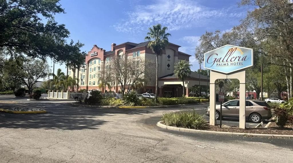 3000 MAINGATE LANE UNIT 205 KISSIMMEE, FL 34747