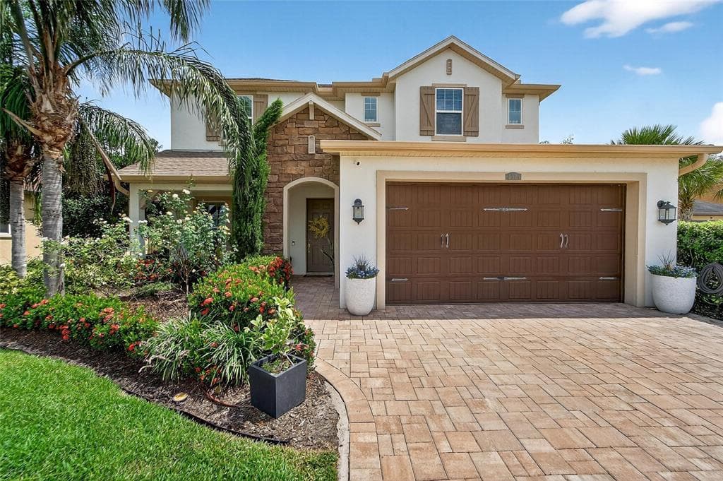 4518 ESPERANZA COURT