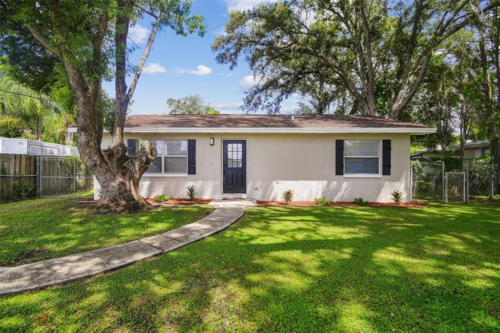 1804 SAMMONDS ROAD PLANT CITY, FL 33563