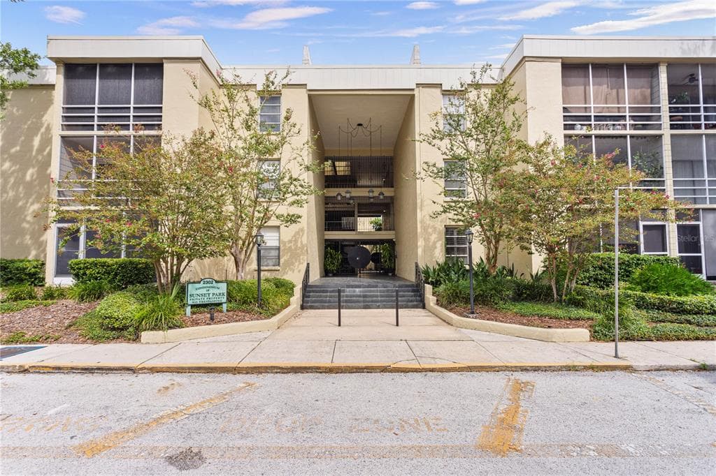 2302 S MANHATTAN AVENUE UNIT 115 TAMPA, FL 33629