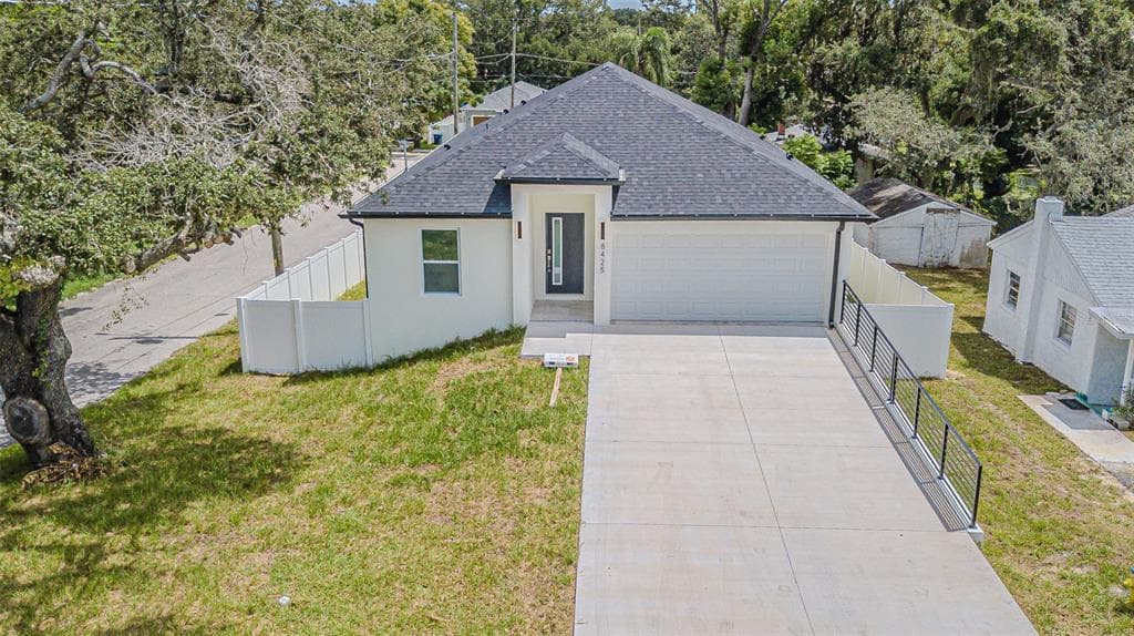 8425 N 16TH STREET TAMPA, FL 33604