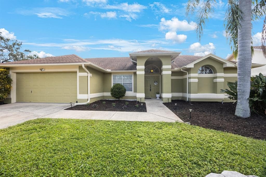 783 MOORLAND LANE PALM HARBOR, FL 34683