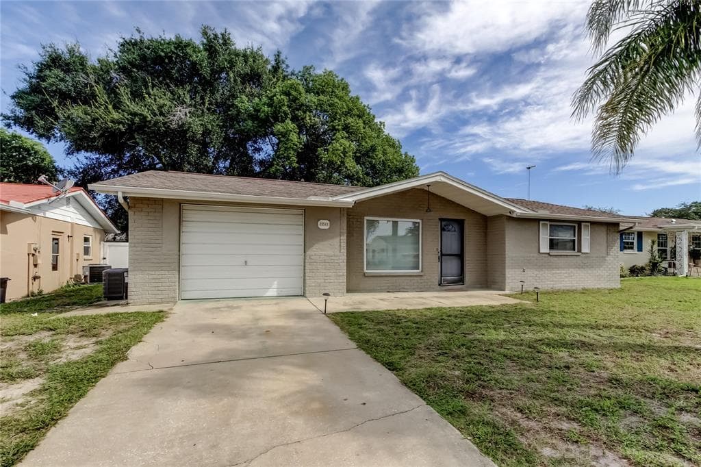 7741 HAWTHORN DRIVE PORT RICHEY, FL 34668