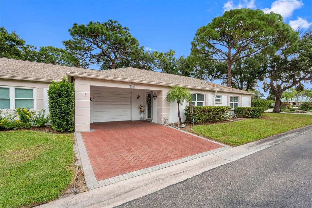8089 CANDLEWOOD ROAD UNIT 8089 SEMINOLE, FL 33777