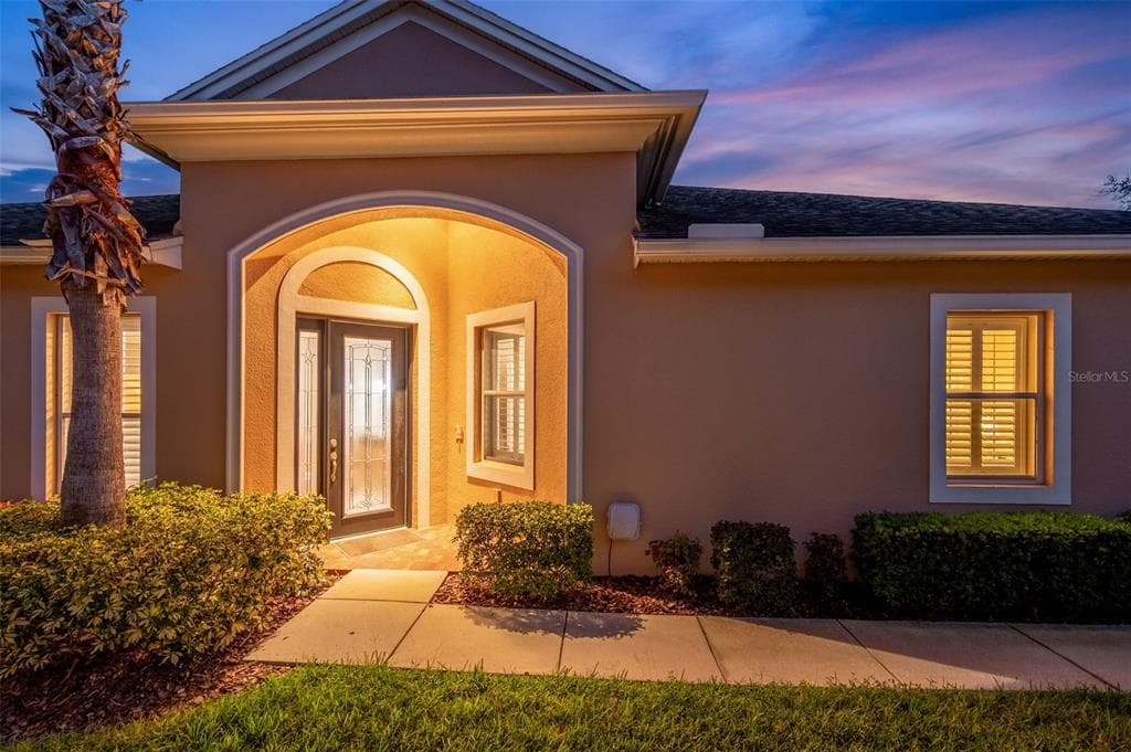 2756 DEVONOAK BOULEVARD LAND O LAKES, FL 34638