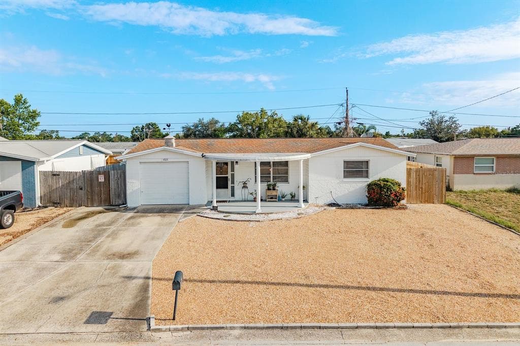 4935 PHOENIX AVENUE HOLIDAY, FL 34690