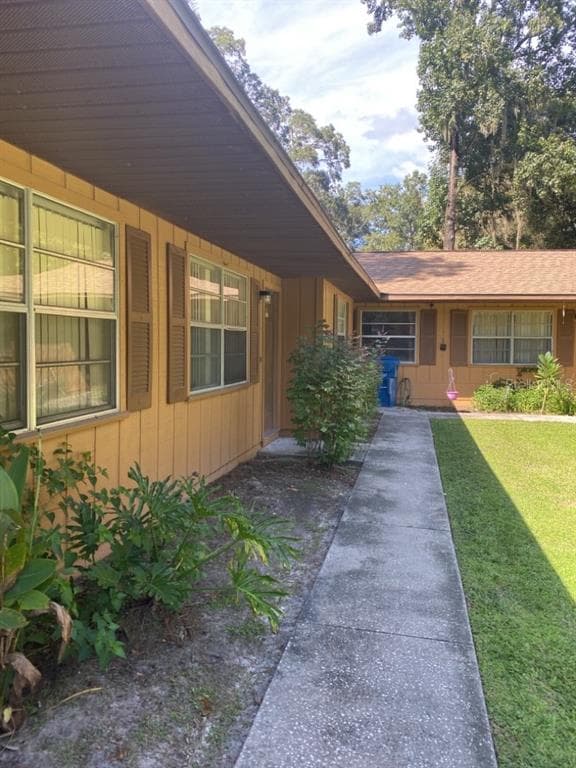 20041 SUNCREST DRIVE BROOKSVILLE, FL 34601