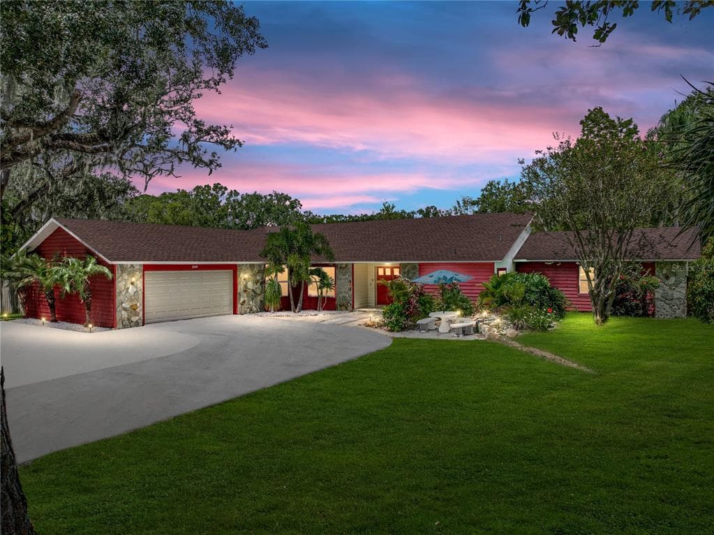 35349 PERCH DRIVE ZEPHYRHILLS, FL 33541