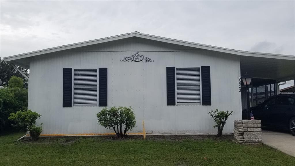 36042 ASTER AVENUE ZEPHYRHILLS, FL 33541