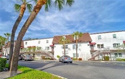 9205 TUDOR DRIVE UNIT C209 TAMPA, FL 33615