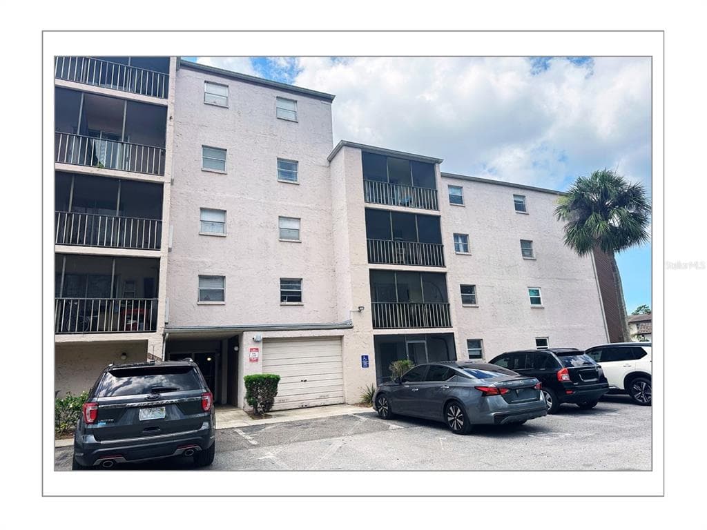 5541 BAY BOULEVARD UNIT 410 PORT RICHEY, FL 34668