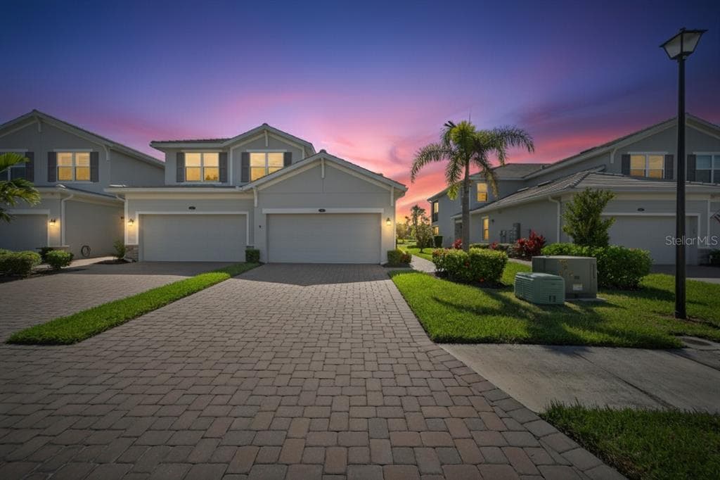 951 TIDEWATER SHORES LOOP UNIT 912 BRADENTON, FL 34208