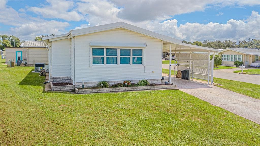 4840 COSTA DRIVE ZEPHYRHILLS, FL 33541