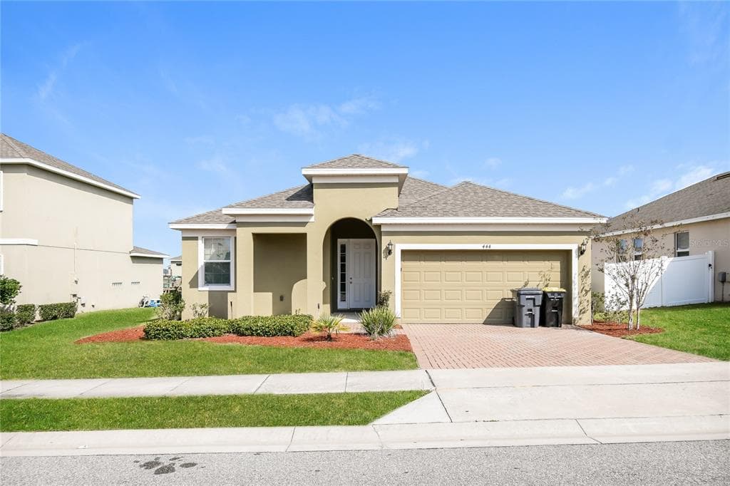 444 ARAGOSA DRIVE DAVENPORT, FL 33837