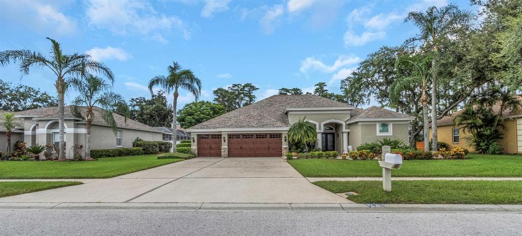 1402 WYNDHAM LAKES DRIVE