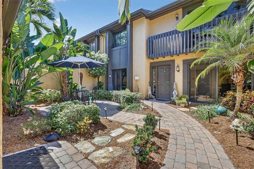 13300 INDIAN ROCKS ROAD UNIT 403 LARGO, FL 33774