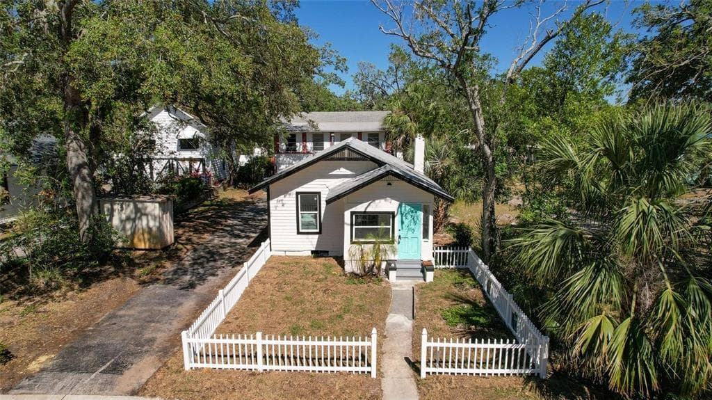 2128 13TH STREET S ST PETERSBURG, FL 33705